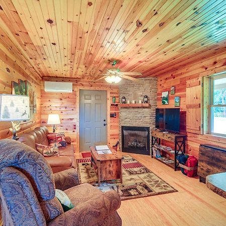 Blue Ridge Mountain Cabin With Views And Hot Tub Sparta Buitenkant foto