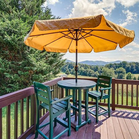 Blue Ridge Mountain Cabin With Views And Hot Tub Sparta Buitenkant foto