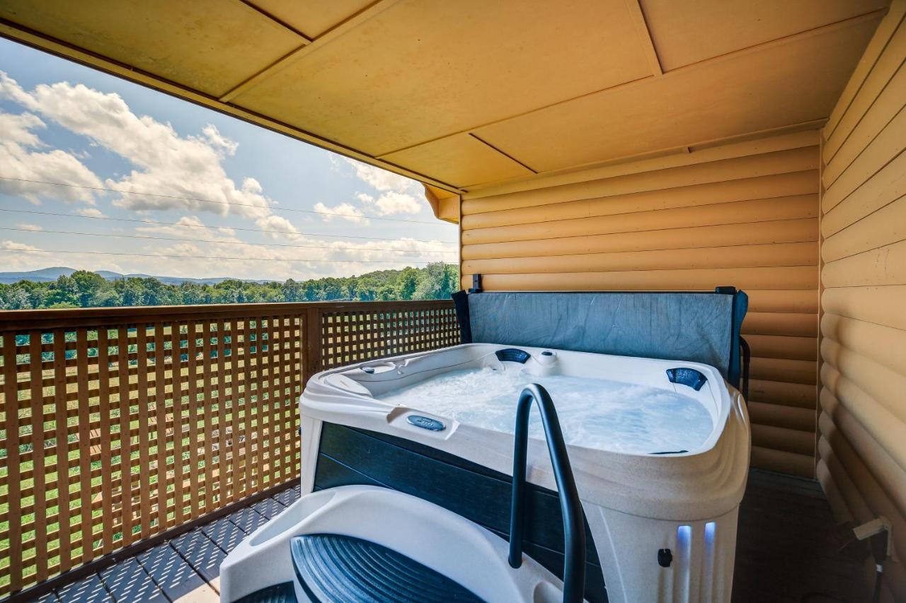 Blue Ridge Mountain Cabin With Views And Hot Tub Sparta Buitenkant foto