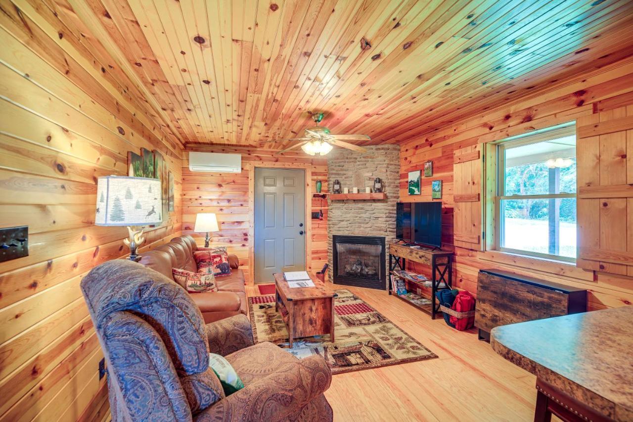 Blue Ridge Mountain Cabin With Views And Hot Tub Sparta Buitenkant foto