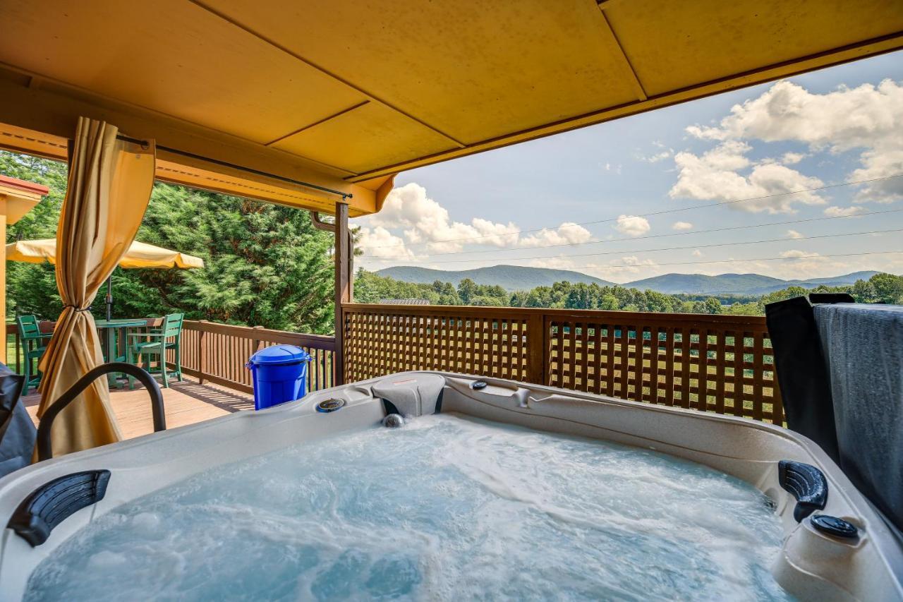Blue Ridge Mountain Cabin With Views And Hot Tub Sparta Buitenkant foto